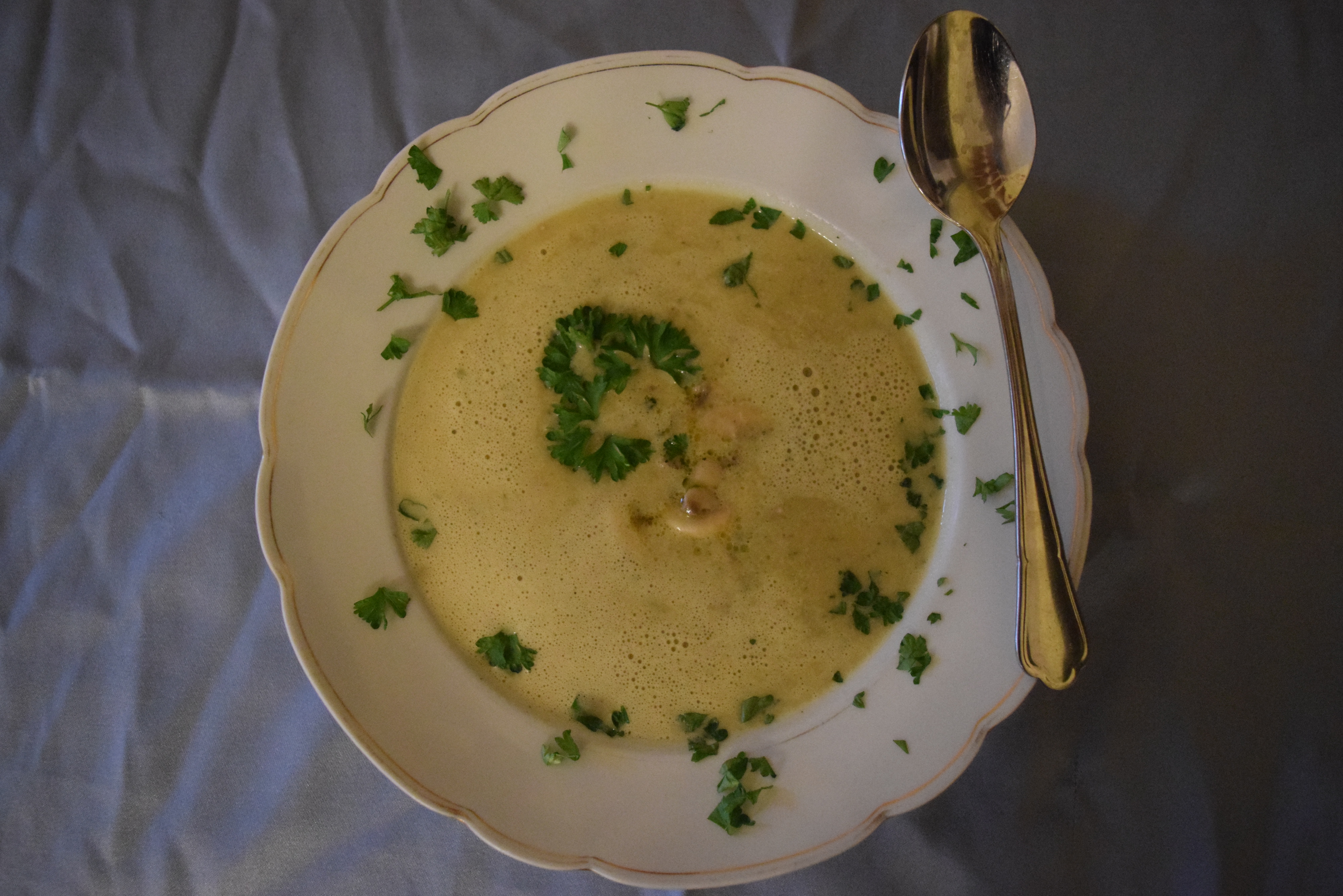 Kartoffel-Champignon Suppe - Muddis kochen